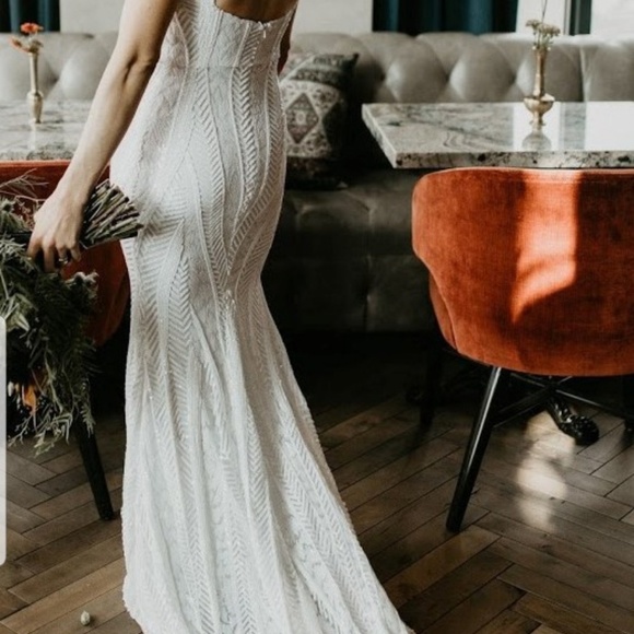 Wedding Dress Bridal size 10 equivalent to size 6